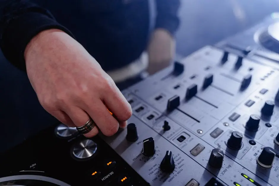 7 Must-Have DJ Sound Effects for an Unforgettable Corporate Event